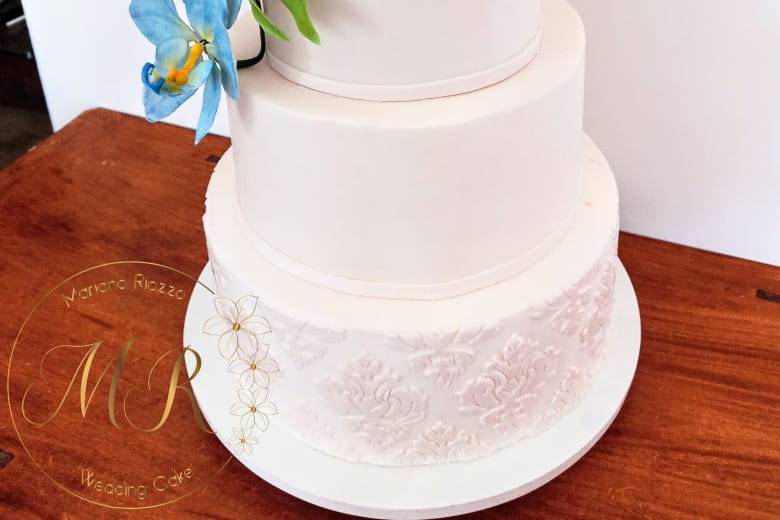 Bolo de Casamento com Flores