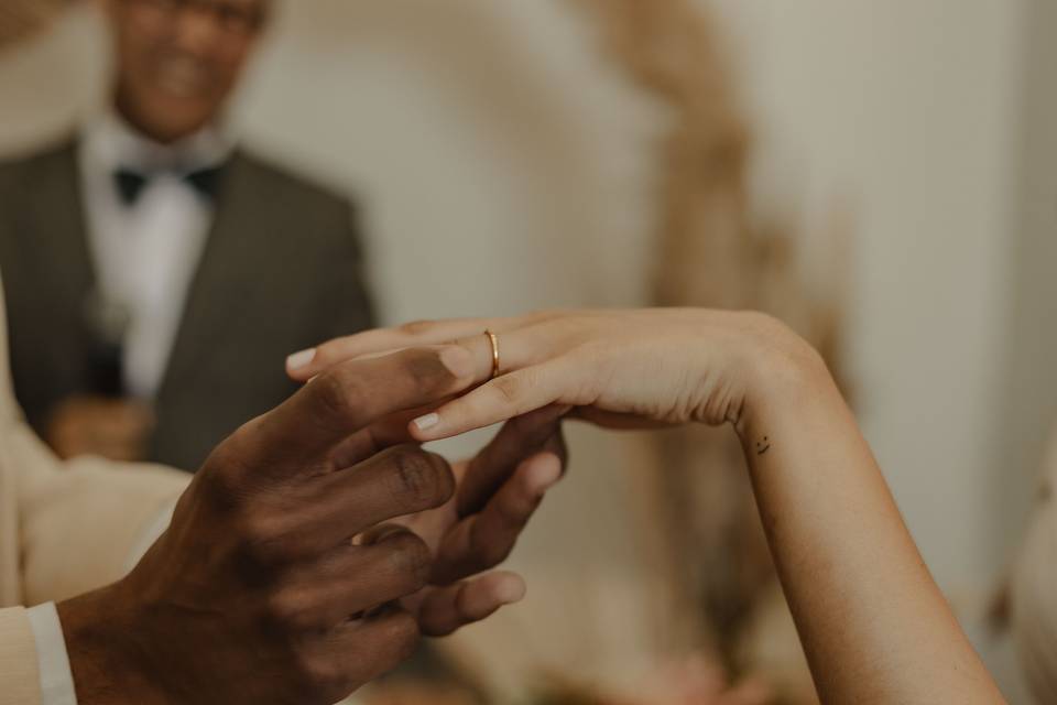 Casados por laços