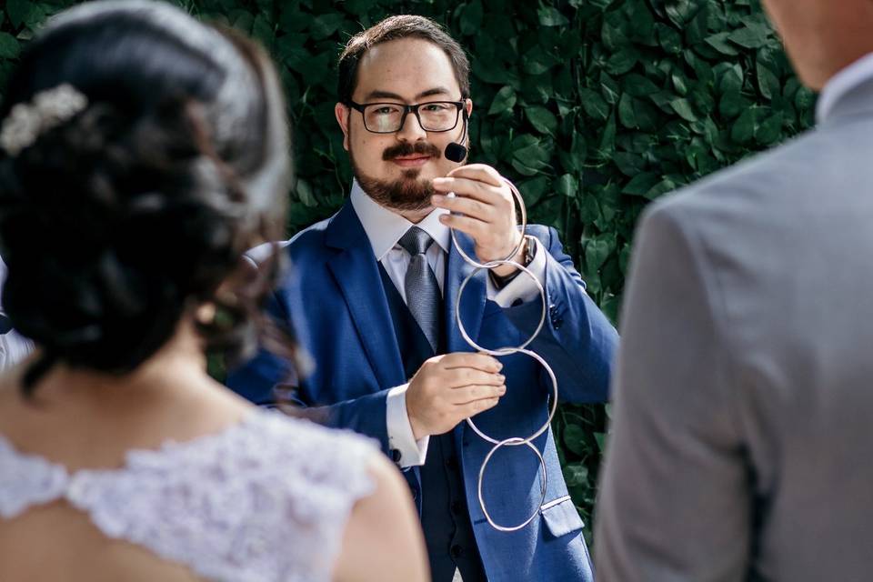 Presente ao Casal durante a ce