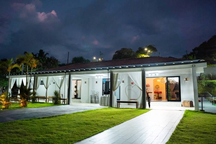 Entrada a noite