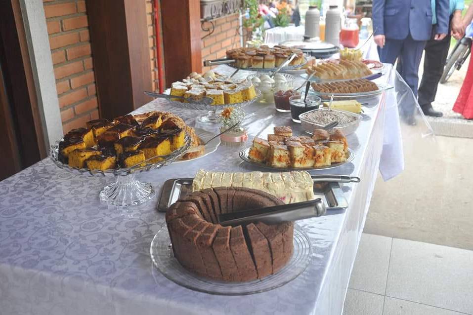 CAFÉ COLONIAL