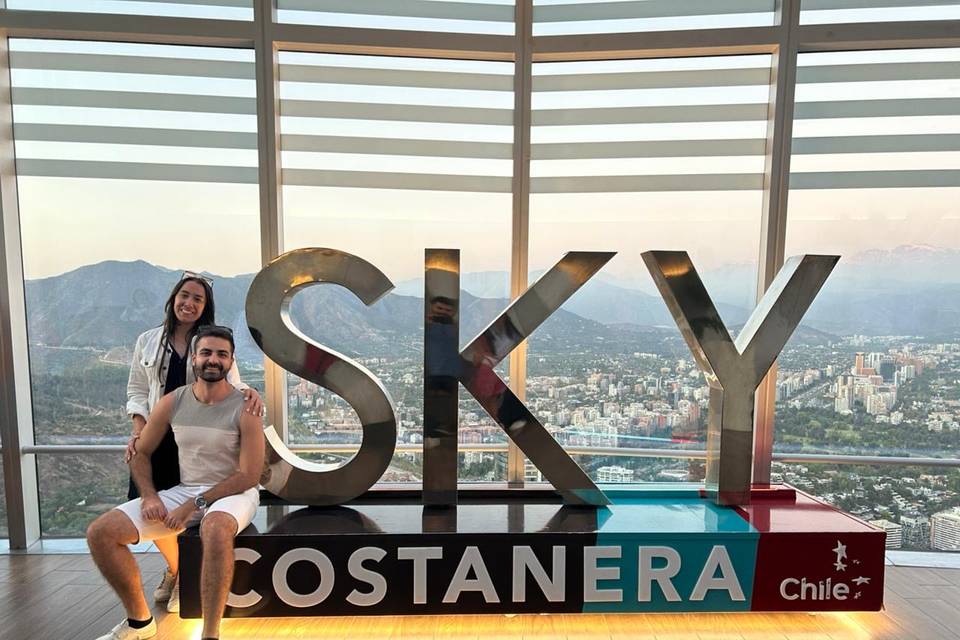 Sky Costanera - Chile