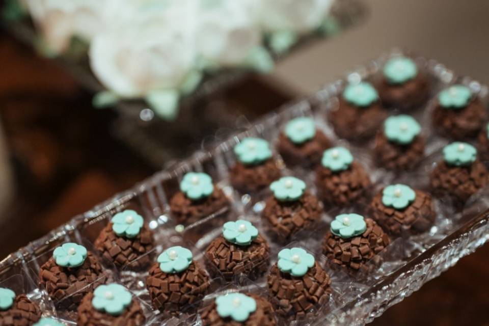 Brigadeiros Meio Amargo