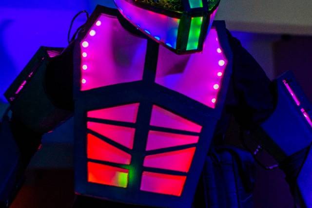 Dominators Led