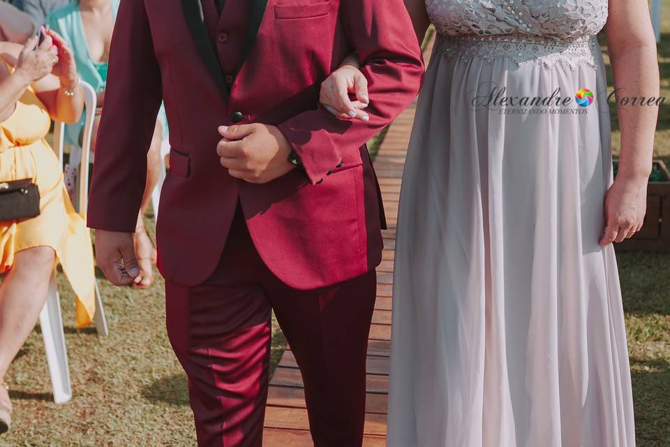 Noivo e mãe