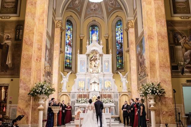 Descorarão de igreja e cerimon