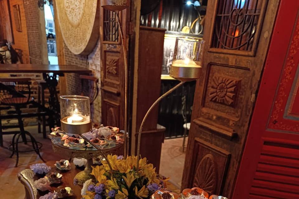 Mesa de bolo decorada