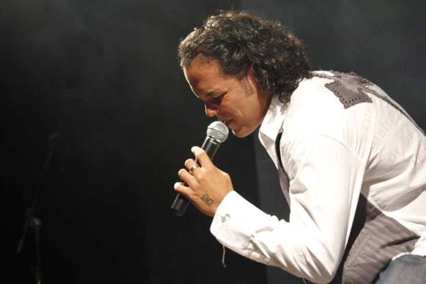 Cantar é mover o dom...