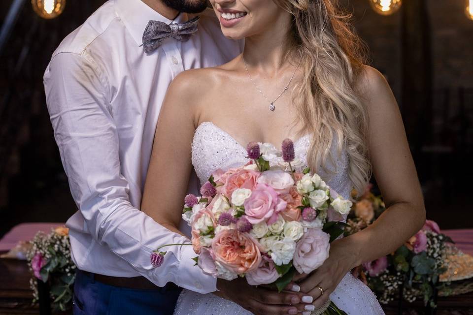 Sessão de fotos no dia casamen