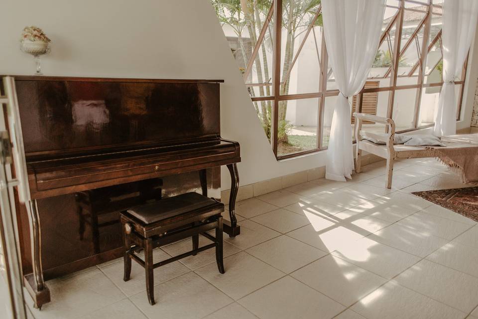 Piano no salão principal