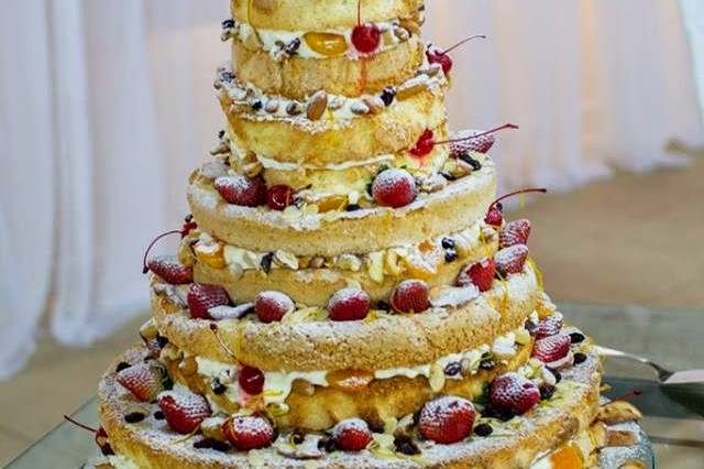 Naked cake