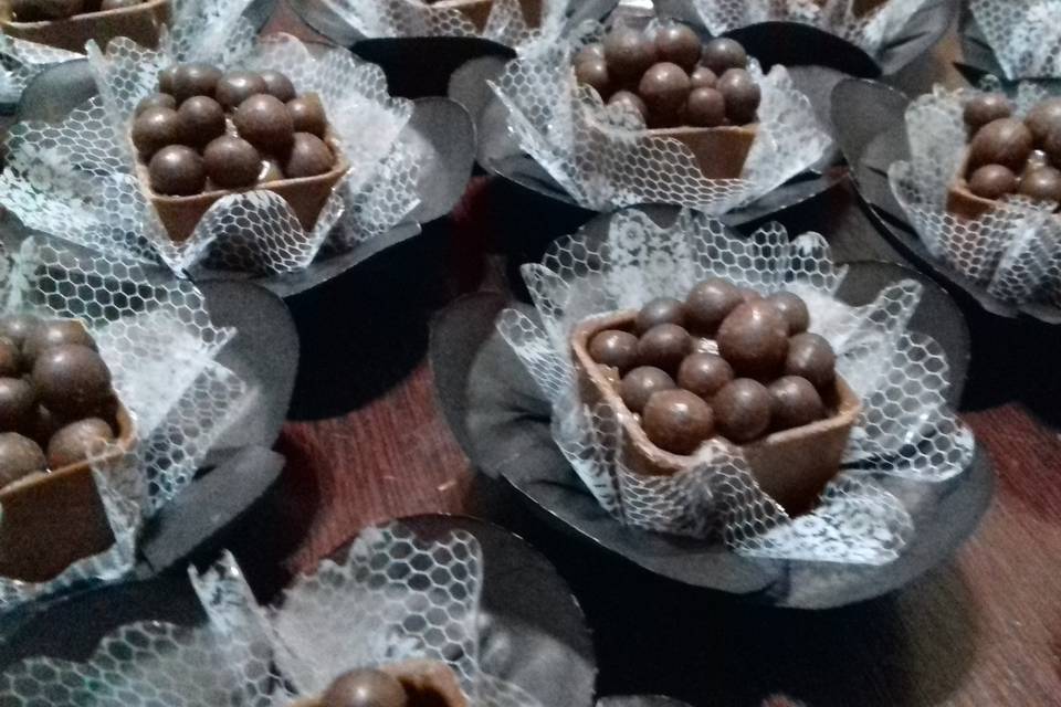 Santo Brigadeiro Brigaderia Artesanal