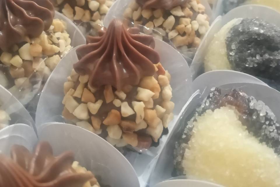 Santo Brigadeiro Brigaderia Artesanal