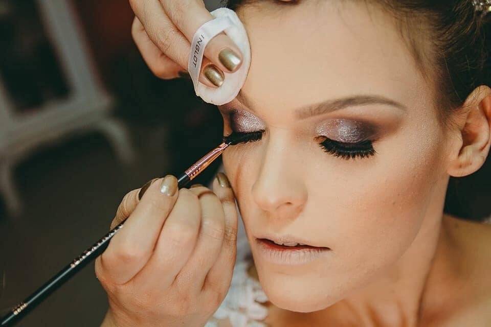 Katia Firmino Makeup