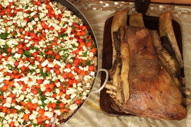 Baião de dois e costela