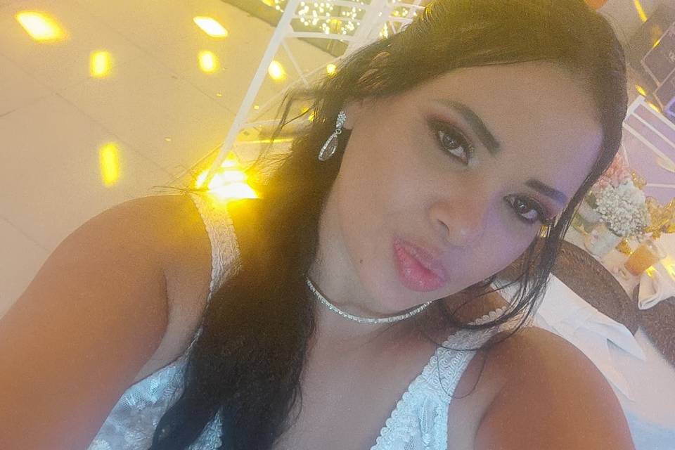 Noiva feliz