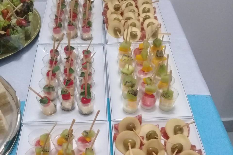 Diversos canapes