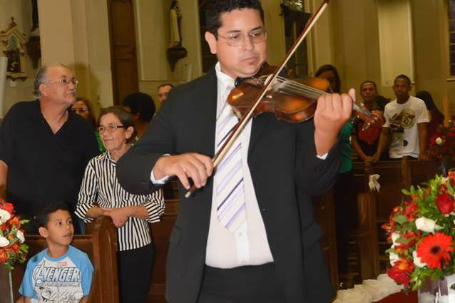 Cortejo com violino em 2013
