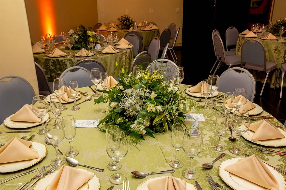 MVF EVENTOS E FLORES