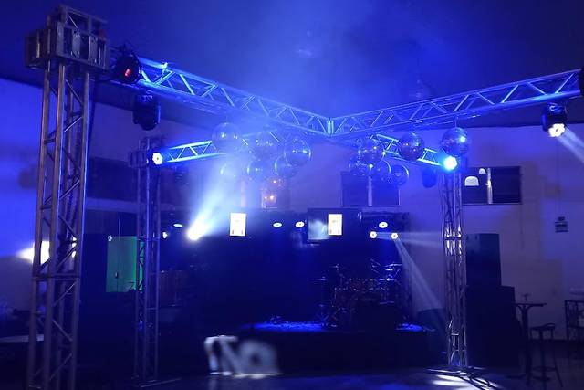Pista em x + banda 2
