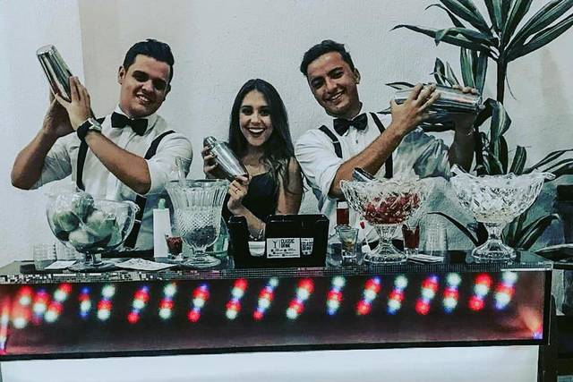 Classic Drink Bartenders