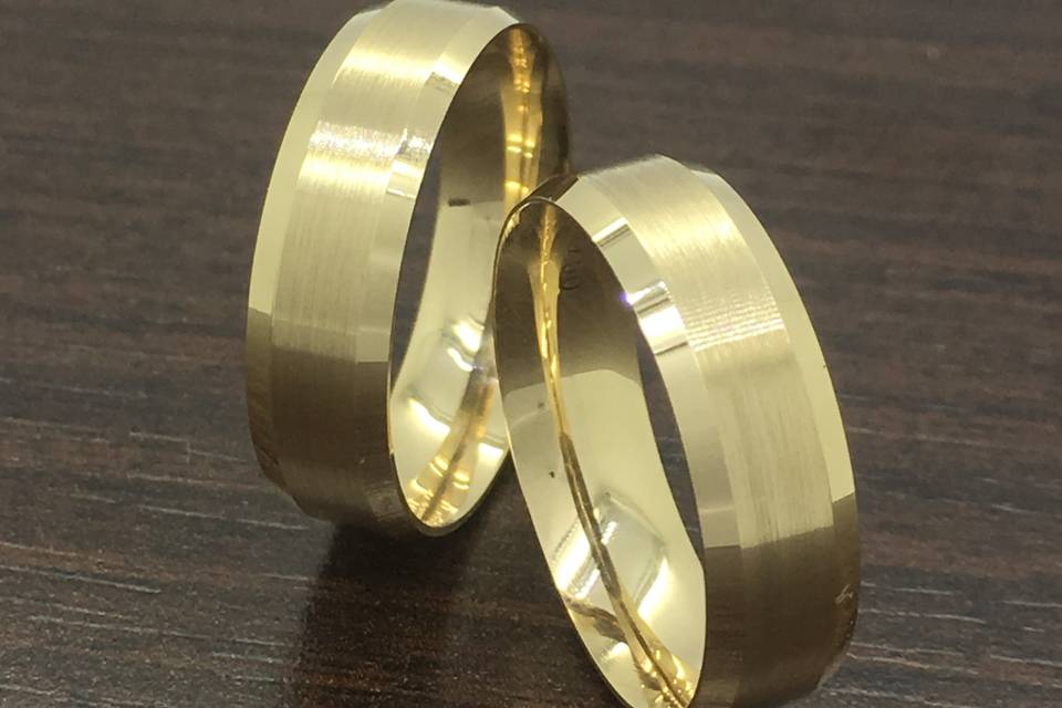 Aliança em ouro 18k/750