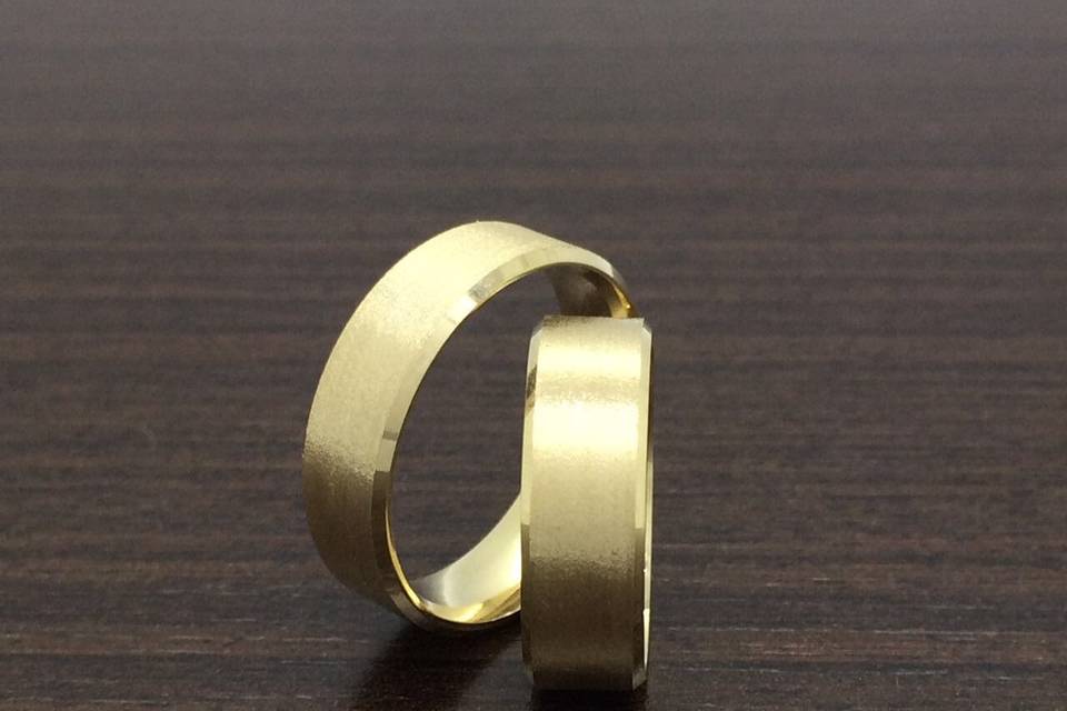 Aliança em ouro 18k/750