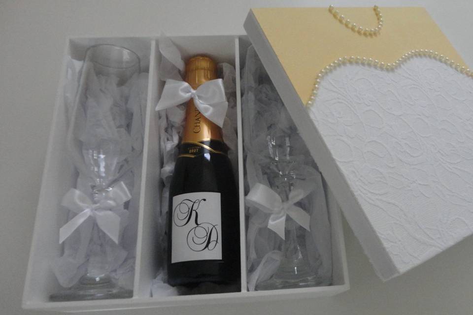 Kit chandon e taças Noiva