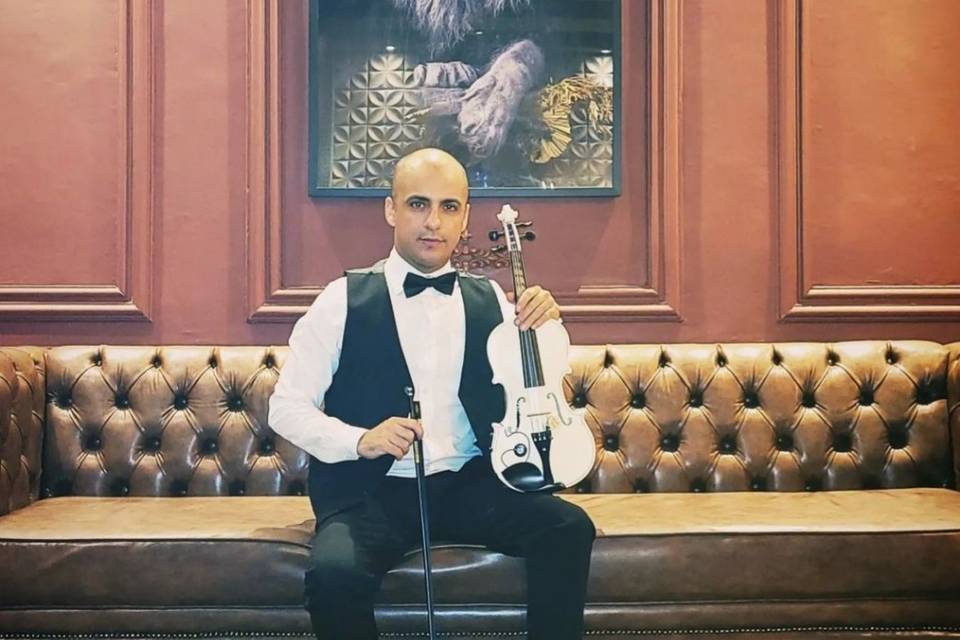 Leandrinho Violinista