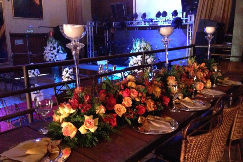 Lorenna Moreira - Cerimonial & Eventos