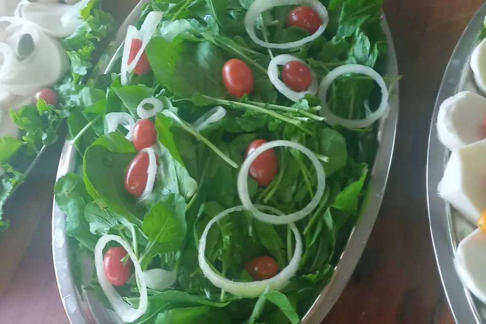 Saladas diversas