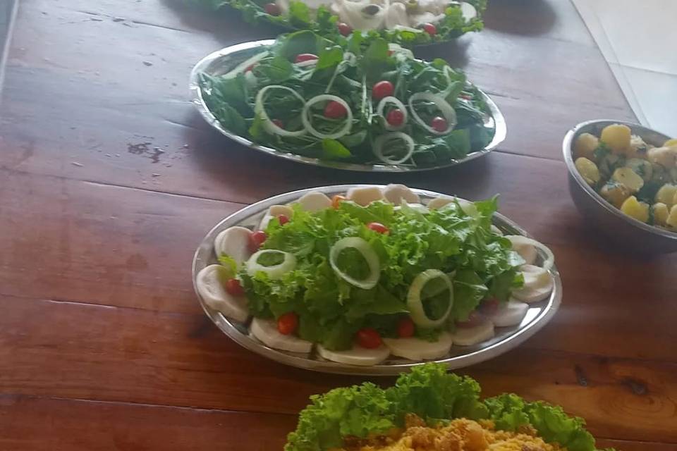 Saladas diversas