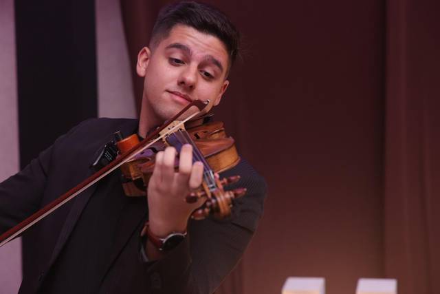 Gustavo Violinista