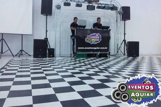 Mini Box Aguiar was live., By Mini Box Aguiar